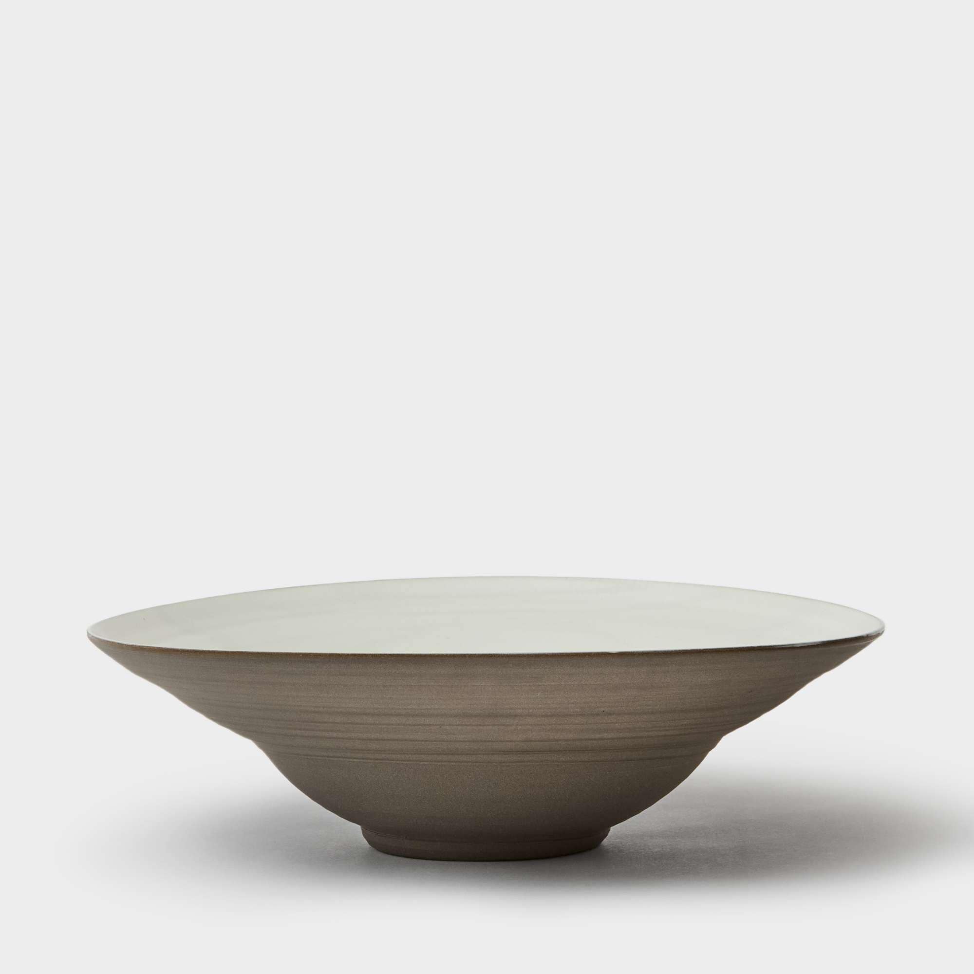 Uppläggningsfat vit/brun 30 cm