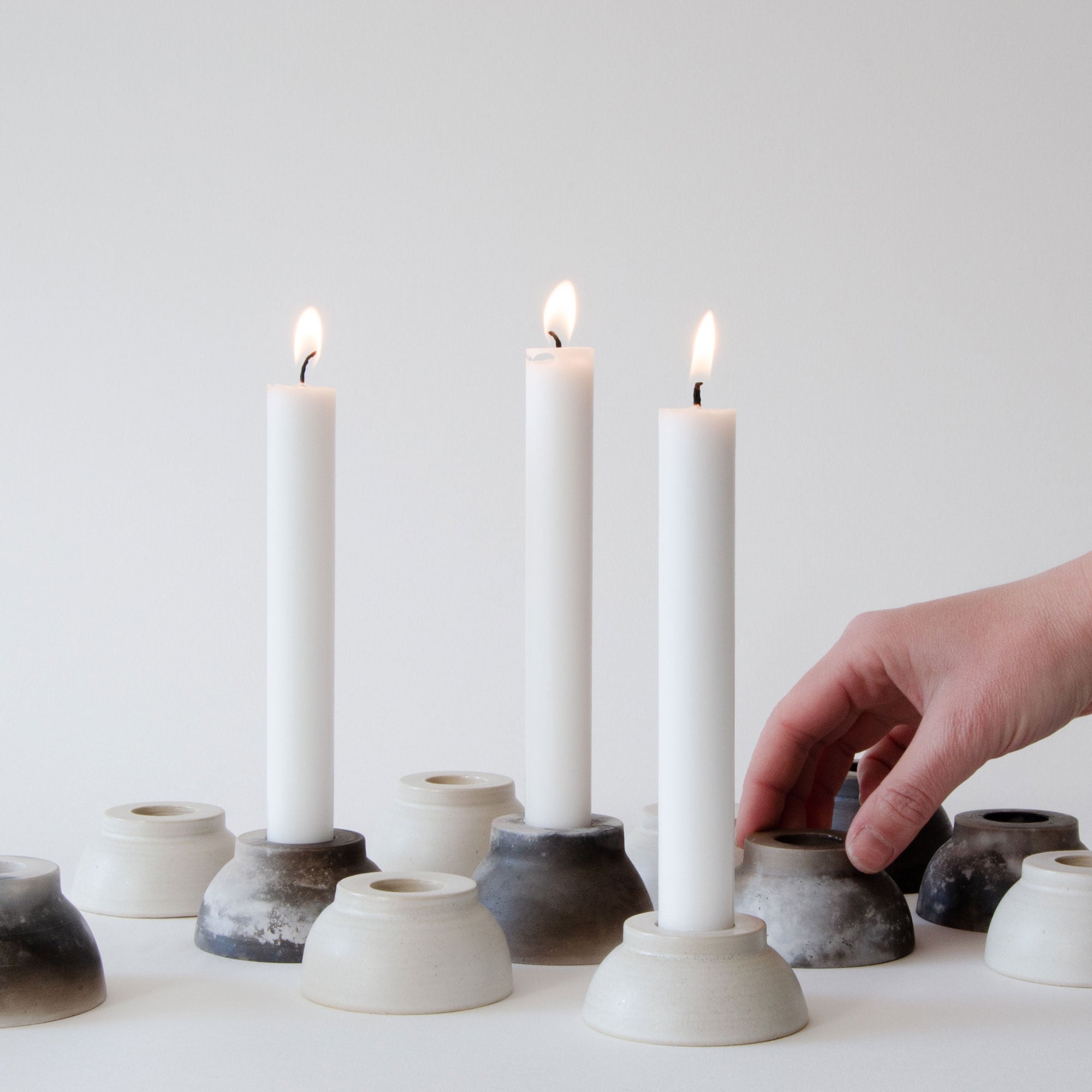 Ljusstake låg äggskalsvit